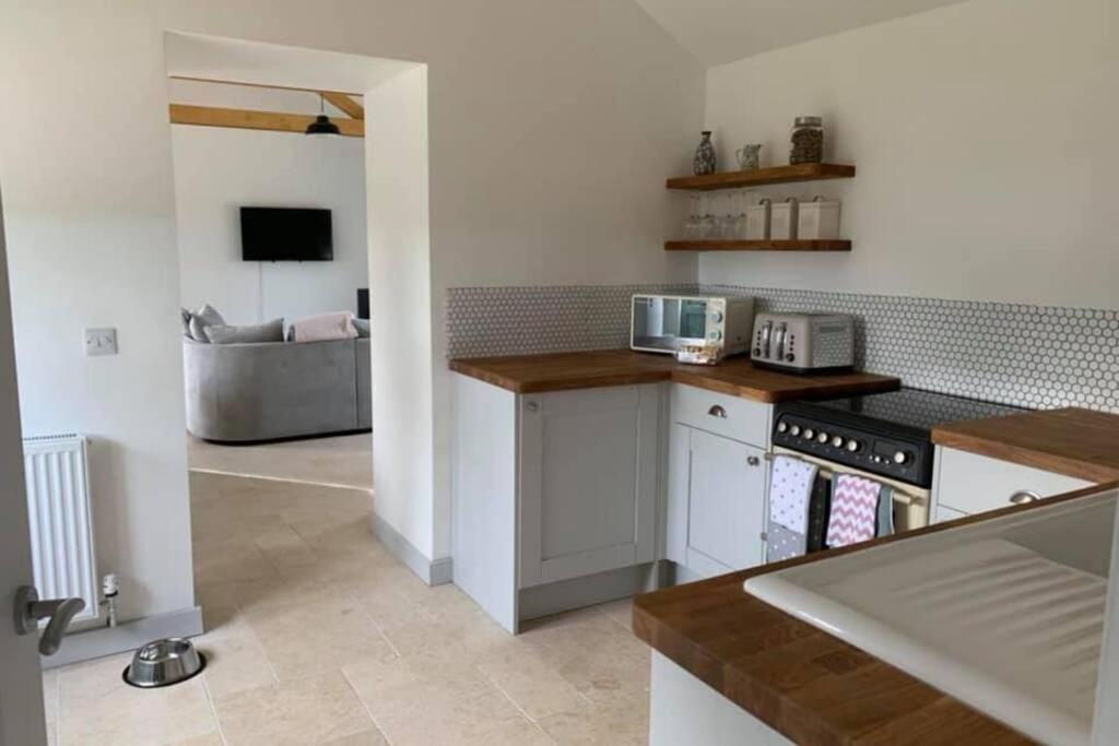 Cart Shed Cottage Truro Esterno foto